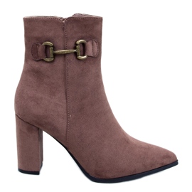 Mahoni Khakifarbene Wildleder-Stiefeletten braun