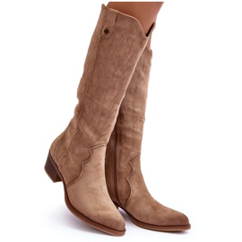 Beigefarbene Lunah-Wildleder-Cowboystiefel mit niedrigem Absatz