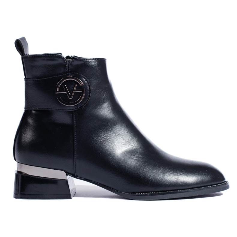 Schwarze elegante flache Stiefel von Vinceza