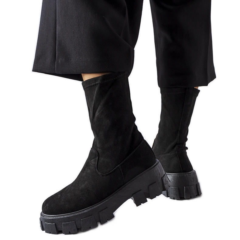 Inna Schwarze Wildleder- und Sockenstiefeletten von Pancrazio aus Öko-Wildleder