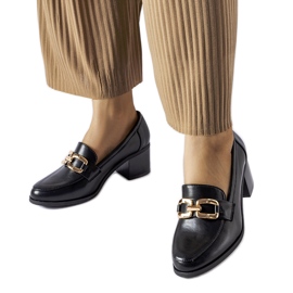 Schwarze Mokassins mit klassischer Artus-Schnalle