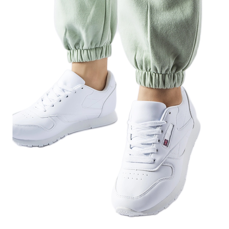 Inna Weiße klassische Poulsen-Sneaker