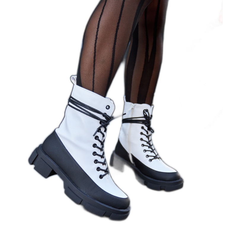 Weiß und schwarz isolierte Apodaca-Arbeiter