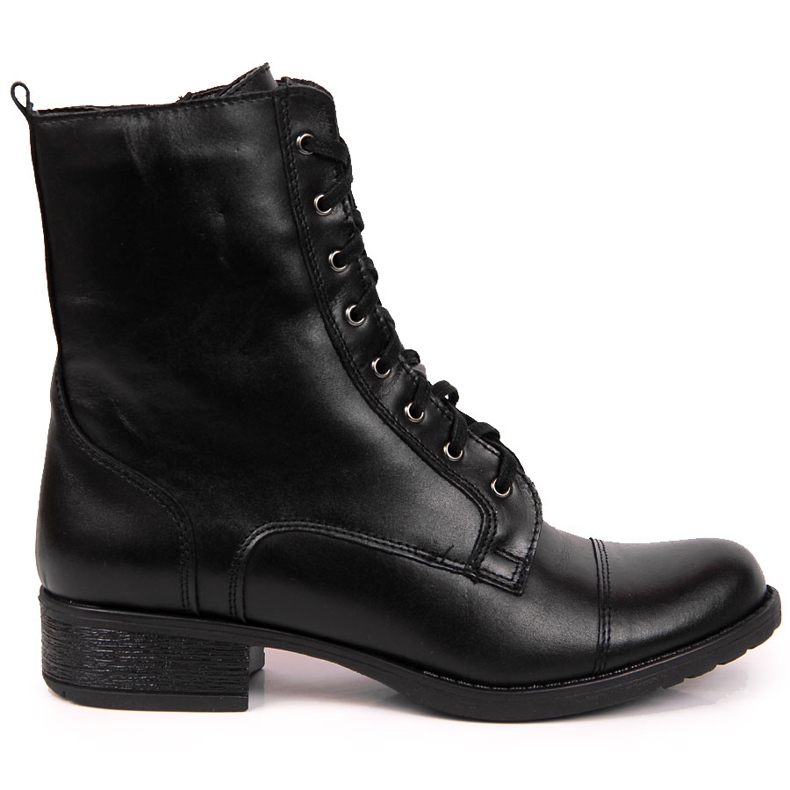 Isolierte schwarze Lederstiefel für Damen von Dolce Pietro
