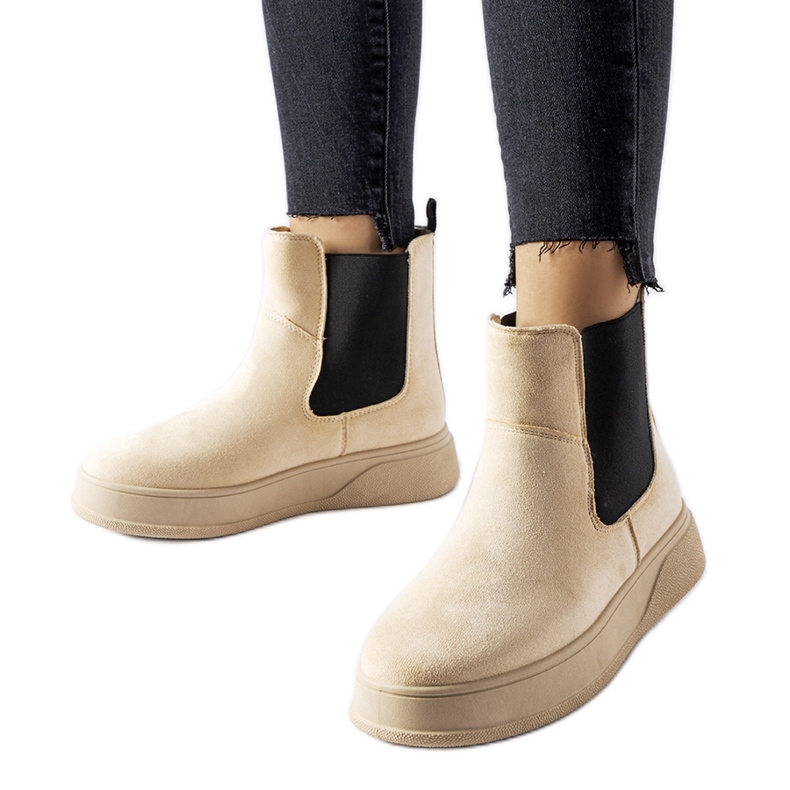 Beige Stiefeletten auf der Benilde-Plattform