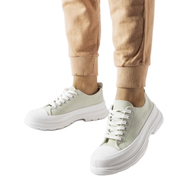 Grüne Sneaker mit sportlicher Bettole-Sohle