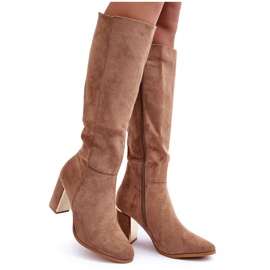 Seastar Dunkelbeige Wildleder-Stiefel mit hohem Absatz von Kilrenita