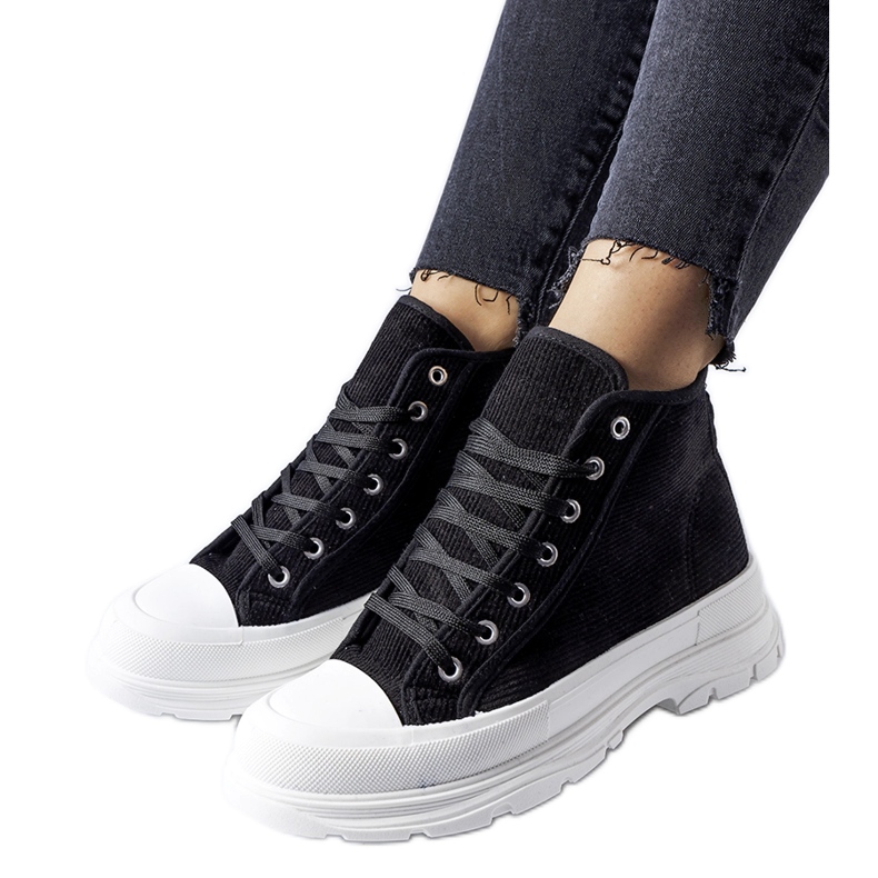 Inna Schwarze Villaggio-High-Top-Sneaker