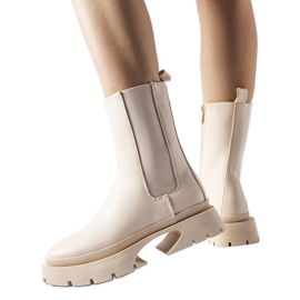 Beige isolierte Mombello-Stiefel