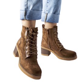 Braune Graziella-Stiefeletten aus Öko-Wildleder