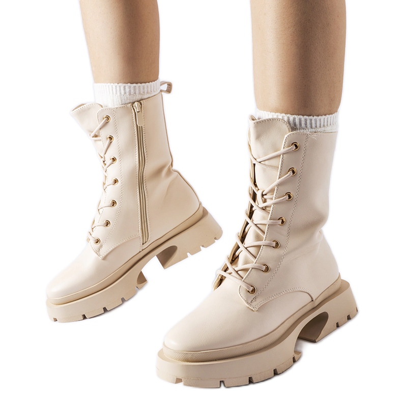 Beige isolierte Schnürstiefeletten von Aeroporto