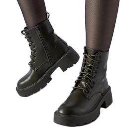 Grüne isolierte Stiefeletten mit dicker Sohle von Cirillo