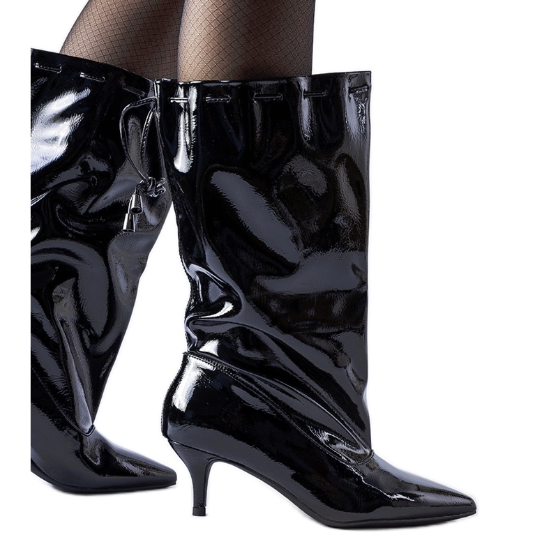 Schwarze Clinton-Stiefel mit niedrigem Absatz