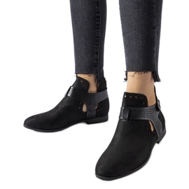 Schwarze, durchbrochene, tief ausgeschnittene Stiefeletten von Lungodora