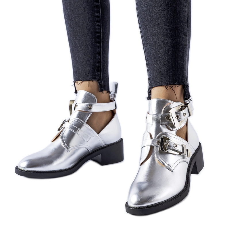 Hellmetallische, hochgeschnittene Ritaldi-Stiefeletten silber-