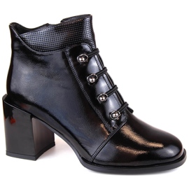 Isolierte Damen-Stiefeletten aus Lackleder, schwarz, Filippo DBT4891