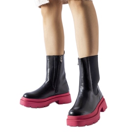 Schwarze Stiefeletten mit rosa Garden-Sohle