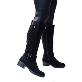 Schwarze, isolierte Stiefel aus Öko-Wildleder von Castelvetro