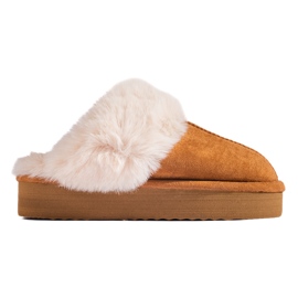 SHELOVET Flauschige, weiche Katie auf einer Kamelplattform braun