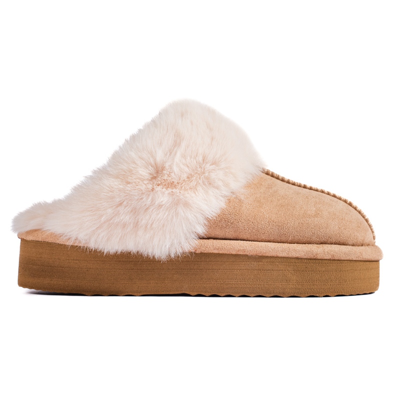 Flauschige, beige Stofftiere auf der Shelovet-Plattform