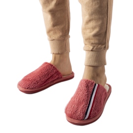 Dunkelrosa Hausschuhe