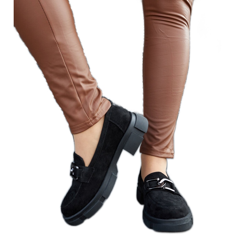 Schwarze massive Mokassins mit Schnalle