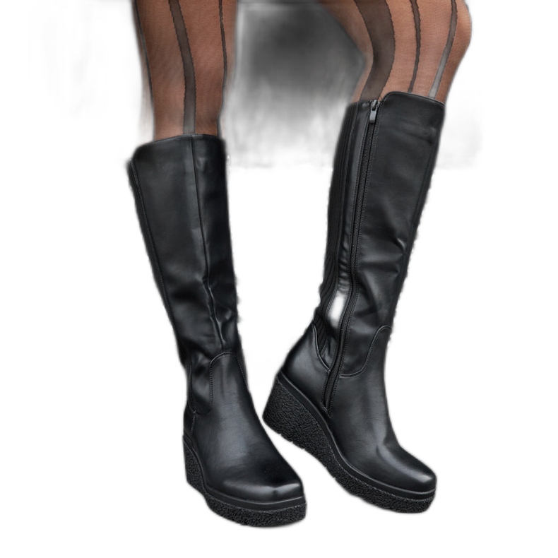 Schwarze, isolierte Keilstiefel