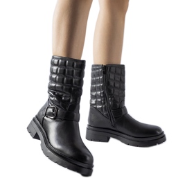 Schwarze gesteppte Stiefeletten von Bluffs