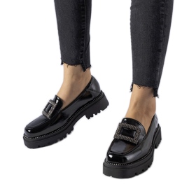 Schwarze Lack-Loafer mit Strasssteinen von Clarks