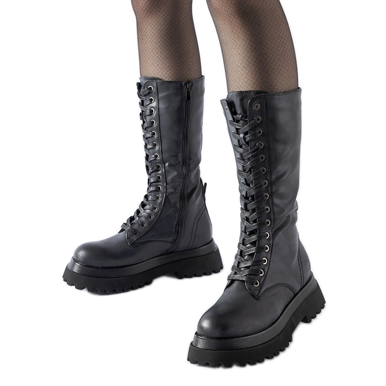 Schwarze, hochisolierte Stiefel von Upton