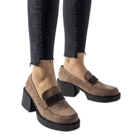 Braune Slipper mit massivem Blockabsatz Harrisburg