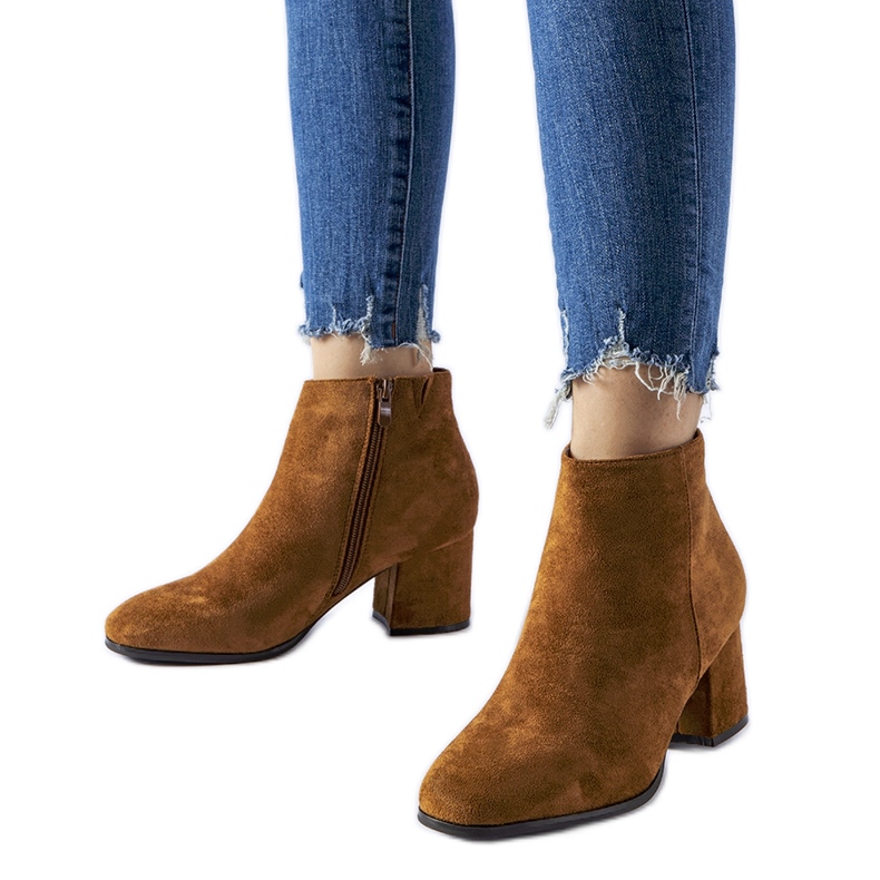 Braune Mapleview-Stiefeletten mit niedrigem Absatz