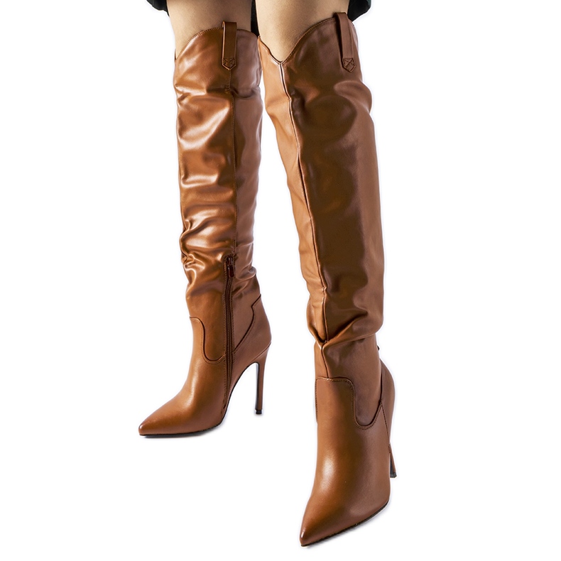 Braune Stiefel mit hohem Absatz von Cerati