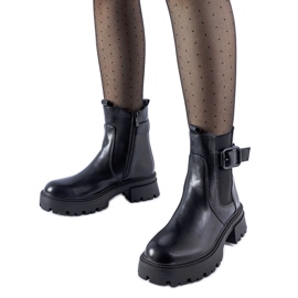 Schwarze isolierte Stiefel mit Casola-Schnalle