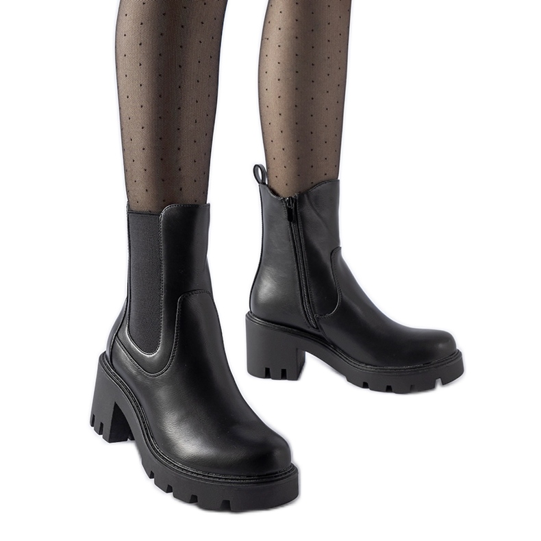 Schwarze isolierte Stiefel mit Hattiesburg-Block