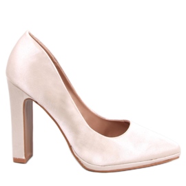 Satinpumps mit weitem Absatz Olivbeige