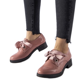 Rosa Schuhe mit Povegliano-Strasssteinen