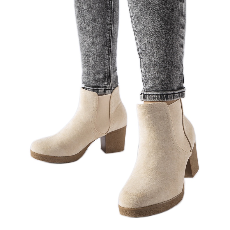 Beigefarbene Slip-On-Stiefeletten von Trevano