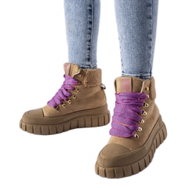 Braune, isolierte Plateau-Sneaker von Ottiol