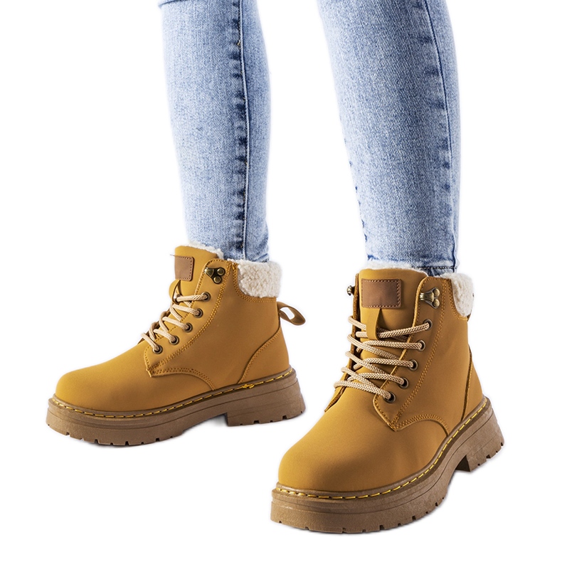 Braun isolierte Burgondi-Arbeiter