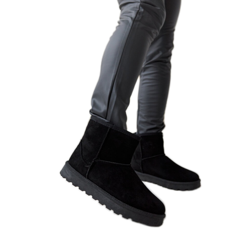 Schwarze isolierte kurze Schneestiefel von Menaggio