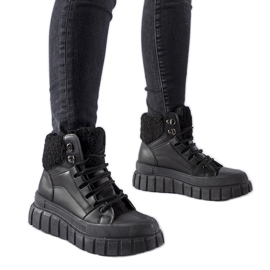 Schwarze, isolierte Adamsville-Sneaker