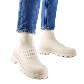 Beigefarbene Sneakers mit flexiblem Obermaterial von Varden