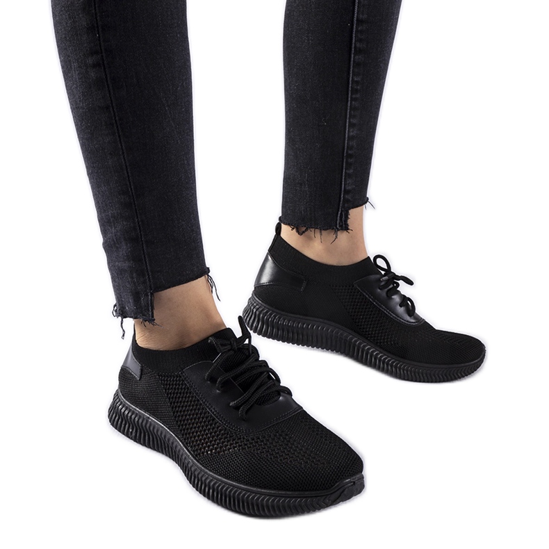 Schwarze, durchbrochene Pierantonio-Sneaker