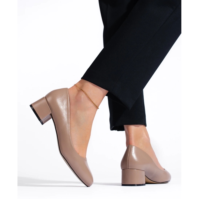 Damen-Pumps mit niedrigem Absatz, dunkelbeige