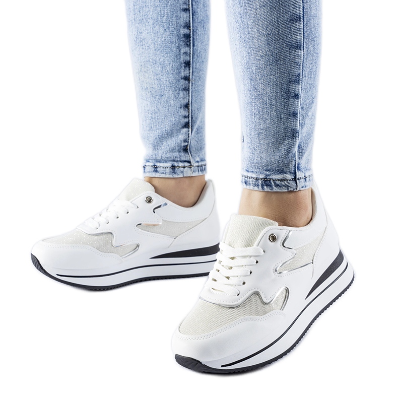 Weiße Inès-Plateau-Sneaker