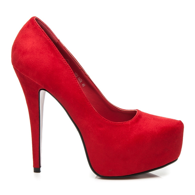 Yes Mile Stifte auf der Plattform rot