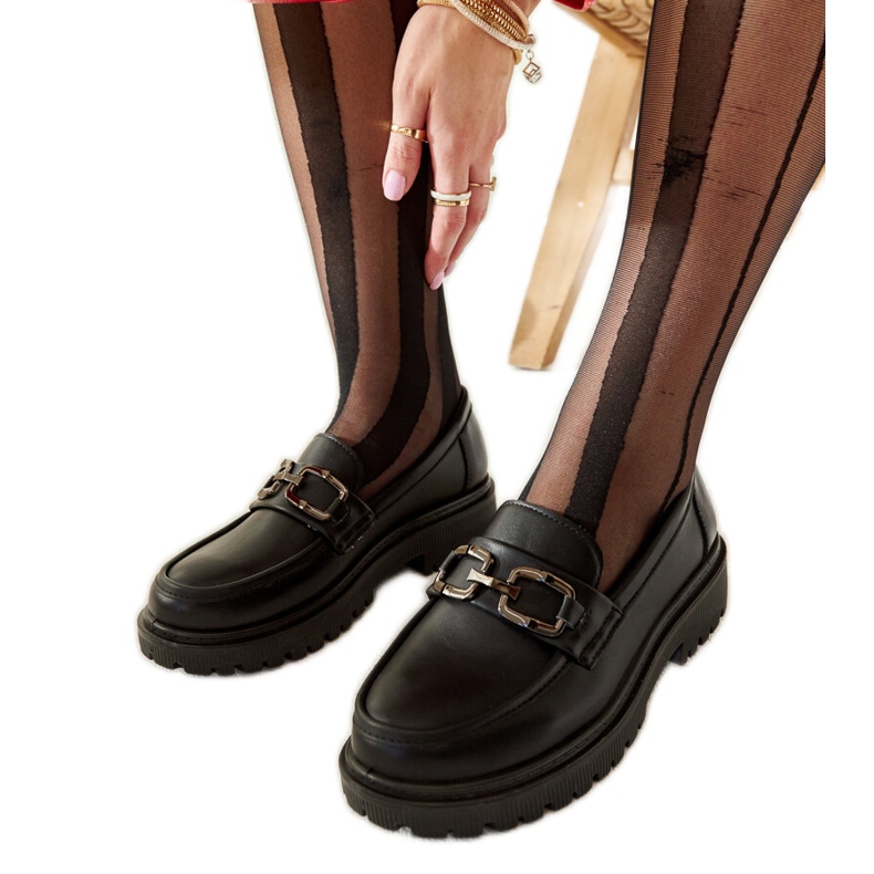 Schwarze Mokassins mit Federschnalle