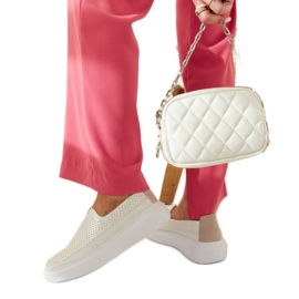 Marcies silberne Brogues