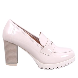 Jeffis Beige Mokassins mit Lackabsatz